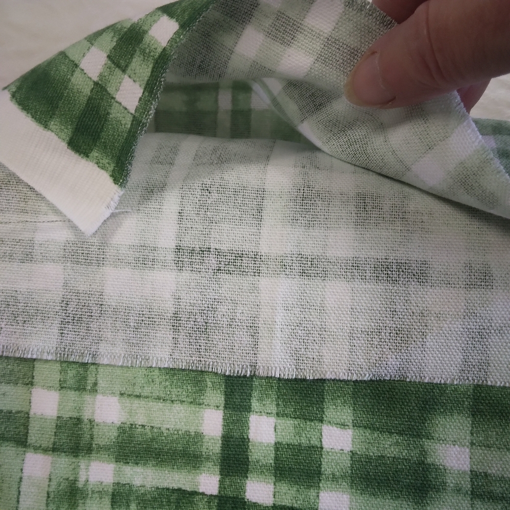 FABRIC Cotton Plain Weave Canvas "In The Garden" Watercolor Plaid Print In Green - Picture 9 of 9